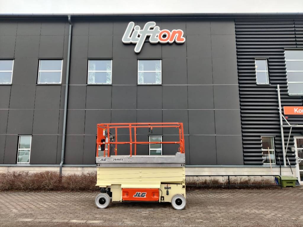 JLG 2646 ES