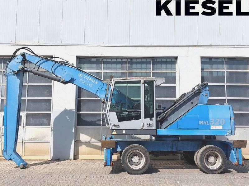 Pelle de manutention Fuchs MHL 320 D — occasion 2011, 14 120 h