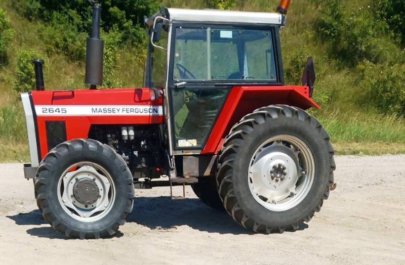 Massey Ferguson 2645