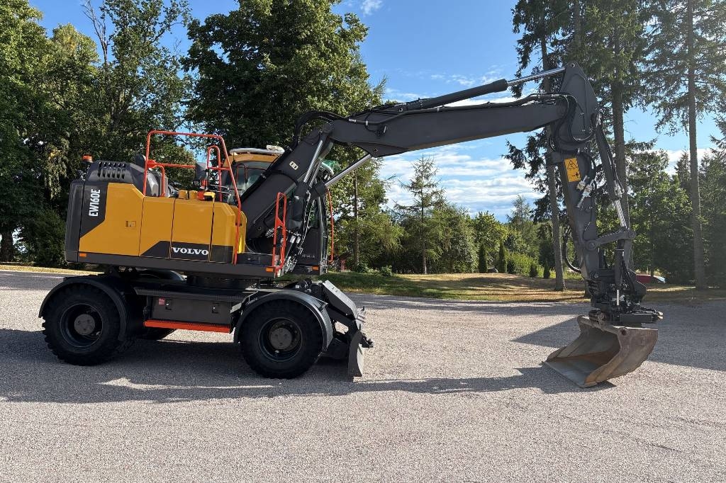 Volvo EW 160 E, Mycket fint skick, Klarlackad
