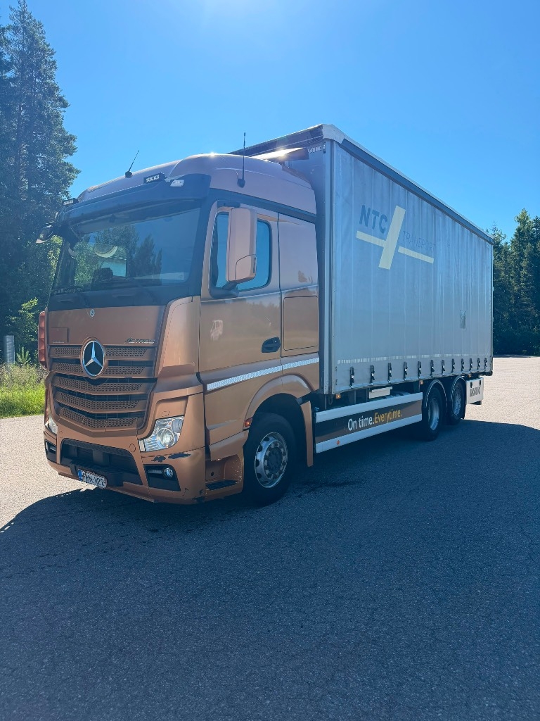 Mercedes-Benz 2648