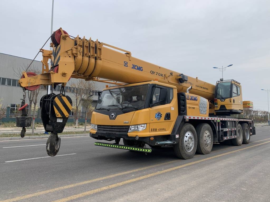 Grue tout-terrain XCMG QY70KC — occasion 2019, 556 h