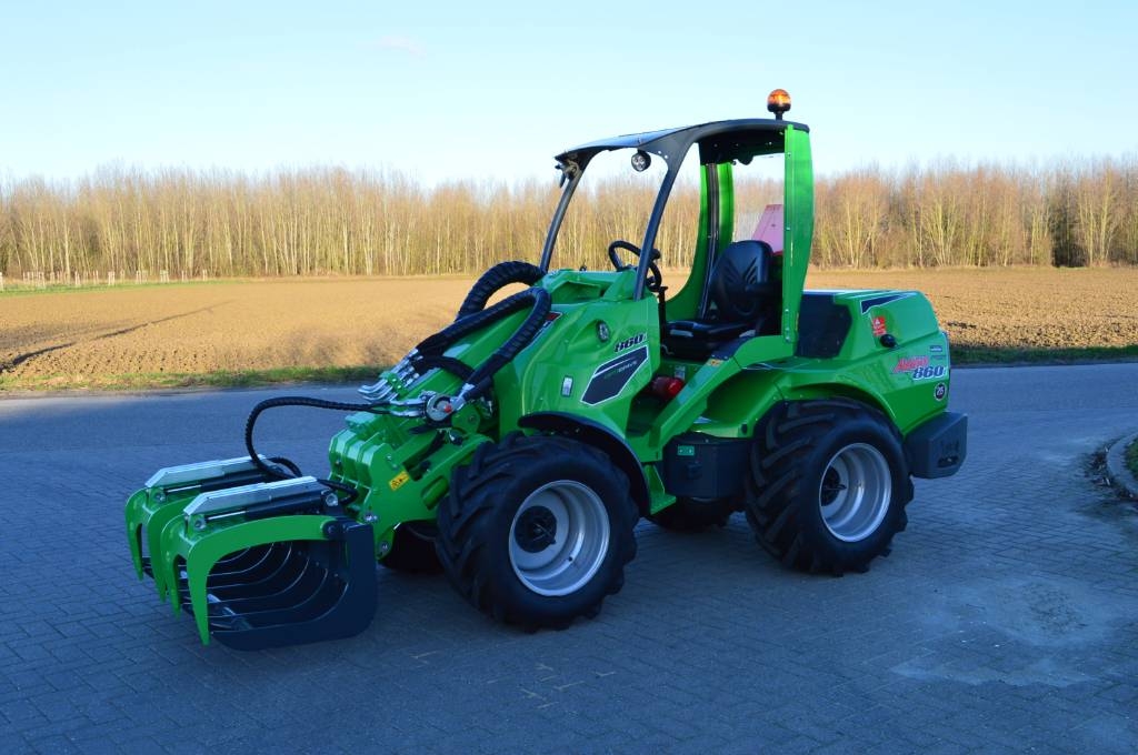 Avant 860i TDL+ Kniklader/Shovel