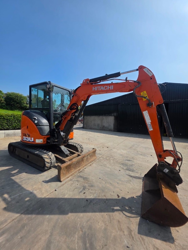 Hitachi ZX 33 U-5A