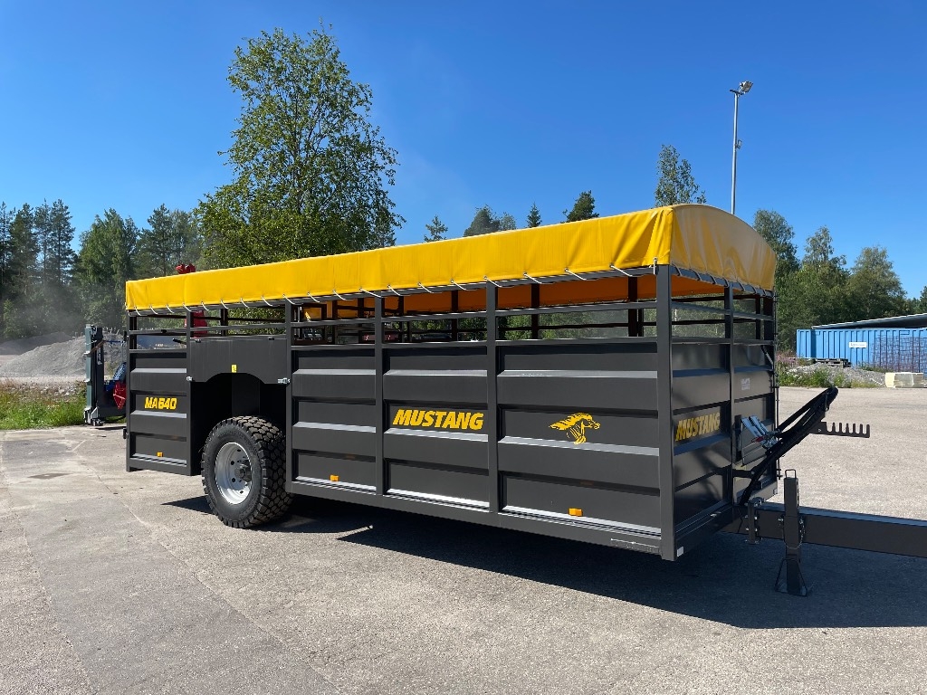 Mustang 640 -770 Kreatursvagn