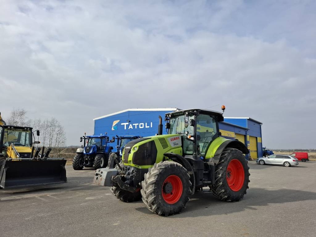 Axion 810