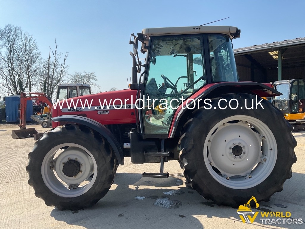 Massey Ferguson 4355