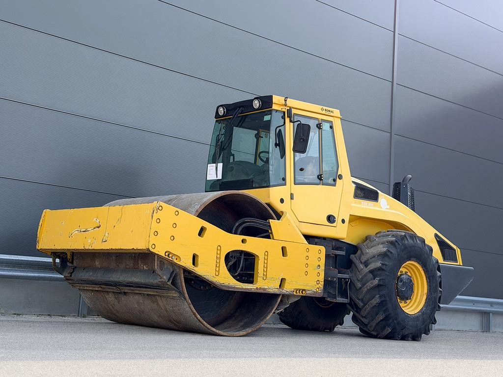 Bomag BW 219 DH-4