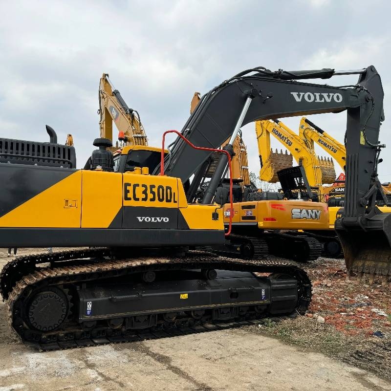 Pelle sur chenilles Kubota EC 350 E — occasion 2024, 896 h