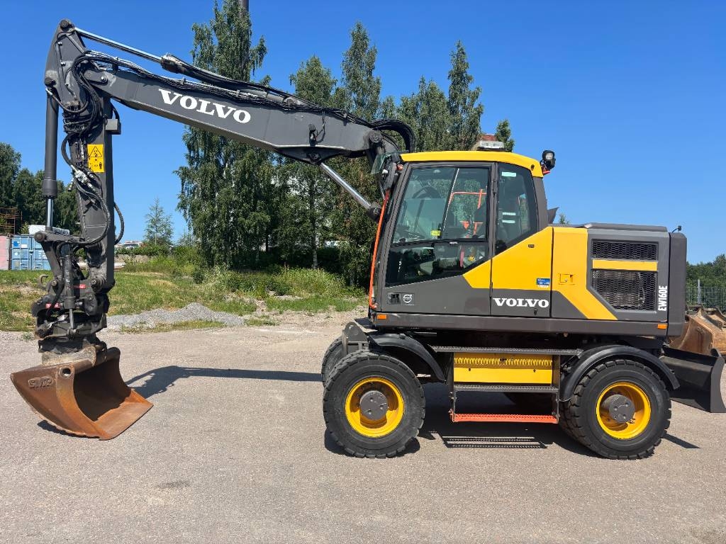Volvo EW 160 E