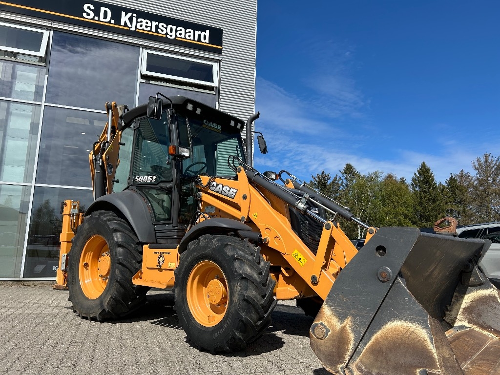 CASE 590 ST