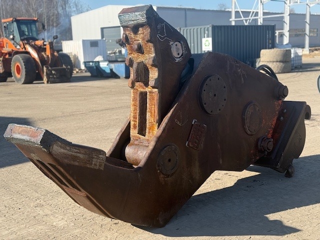 CAT Rammer RB 42 Pulveriser (Demolition Crusher ) 4000