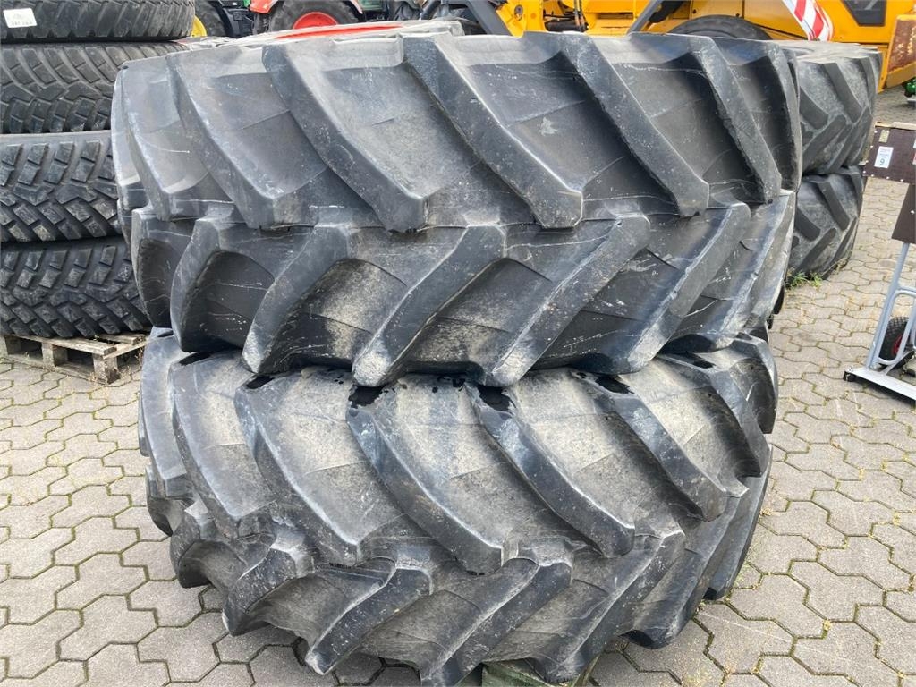 Trelleborg 2 Reifen 710/70 R38