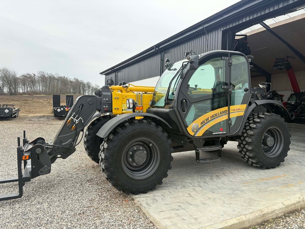 New Holland TH 9.35 Elite