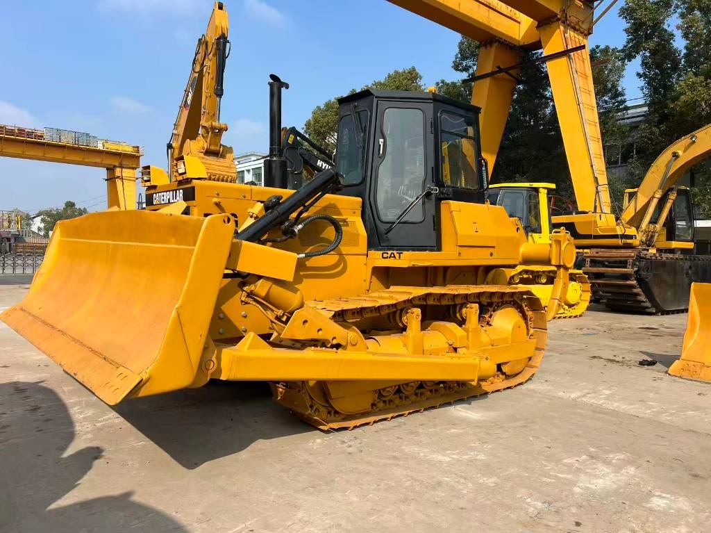 Bulldozer Caterpillar D 6 G — occasion 2023, 1 050 h