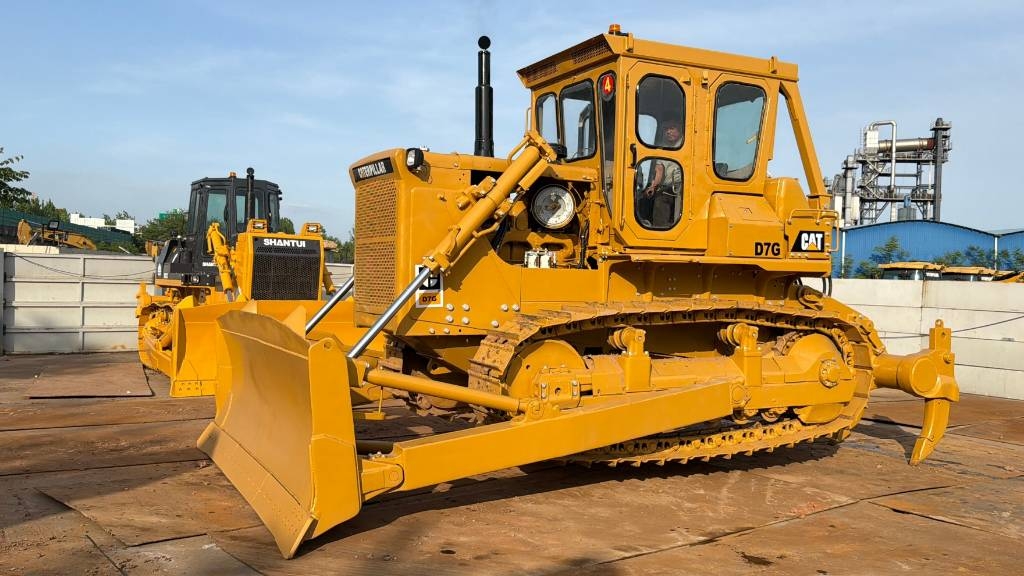 CAT D7G