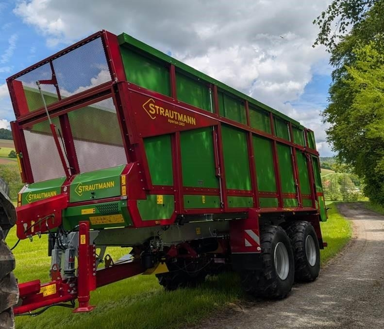 Strautmann Aperion 2401