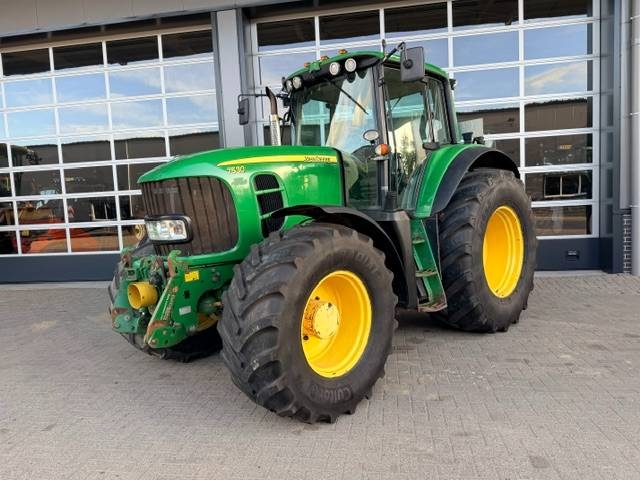 John Deere 7530 Autopower, TLS, FH+PTO, Lucht