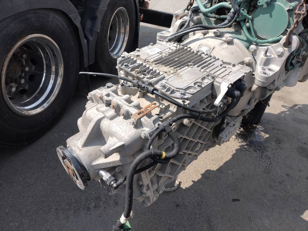 Volvo AT2612D