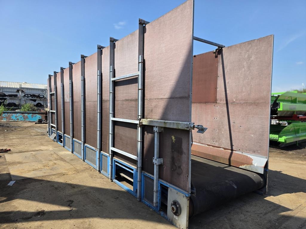 Stadler Bunker Hopper