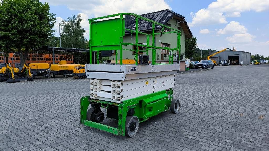 JLG 3246 ES