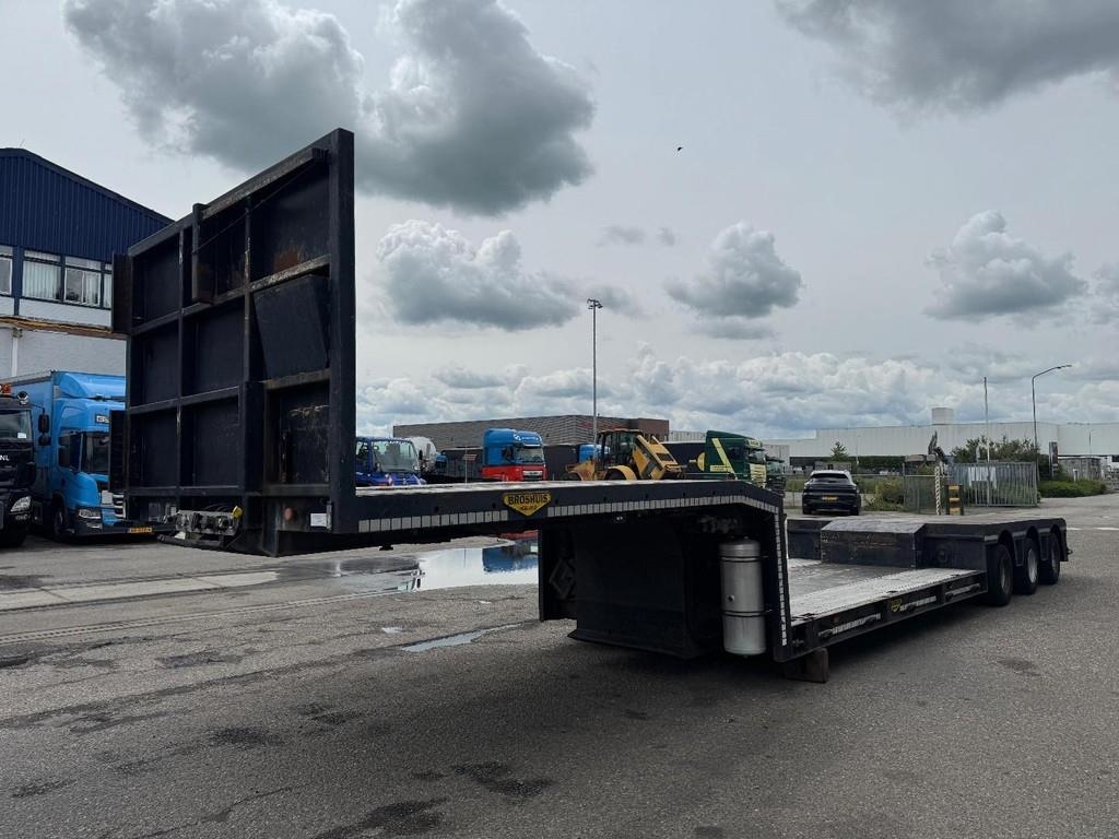 Broshuis 3ABD-48 / EXTENDABLE 2,50 M / 3 AXLES FORCED STEER