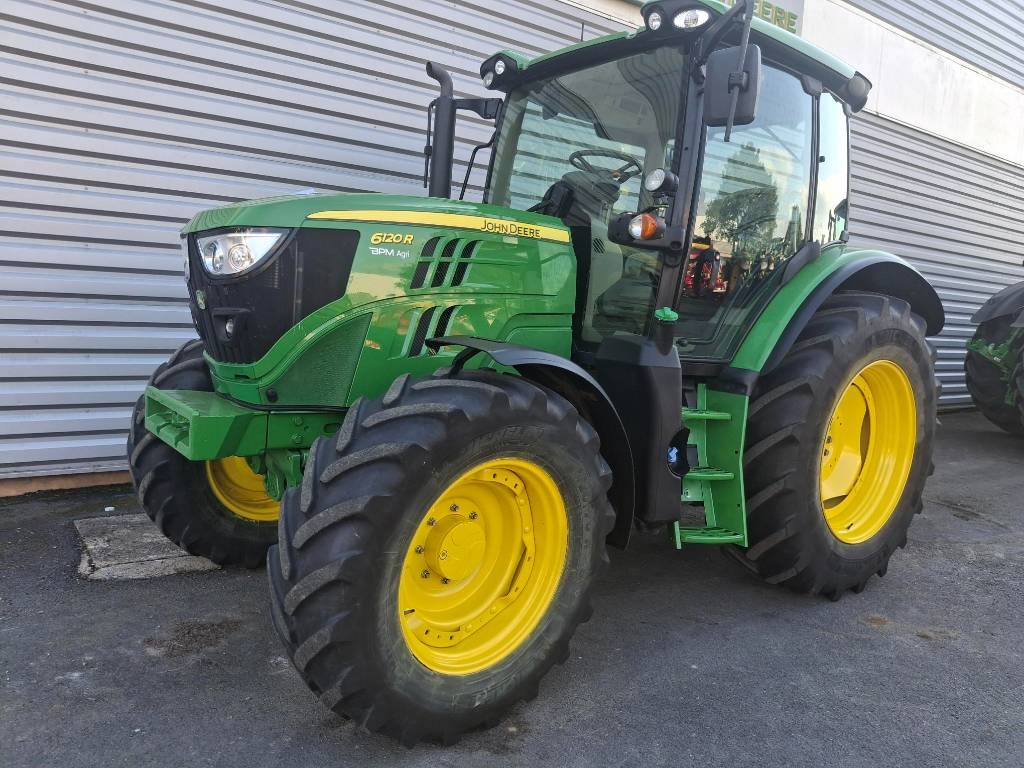 John Deere 6120 R