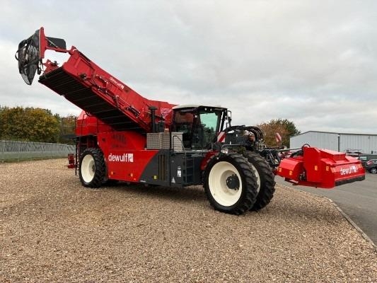 Dewulf , RA3060, 2 Row, Self-Propelled Potato Harve