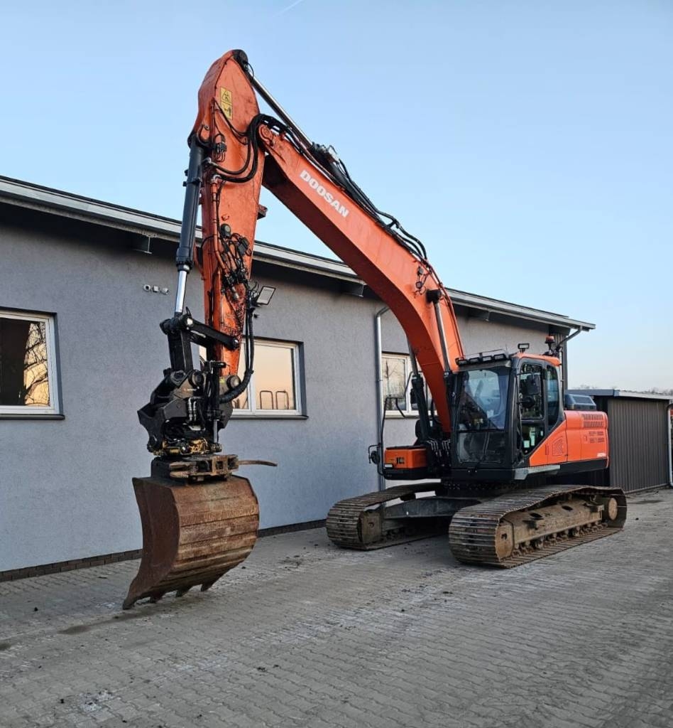 Doosan DX 235 LC