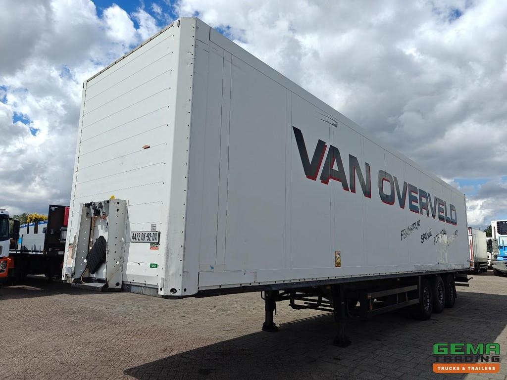 Schmitz Cargobull SKO 24 13.6m Insulated Box - SAF Axles - 2 Lift Ax