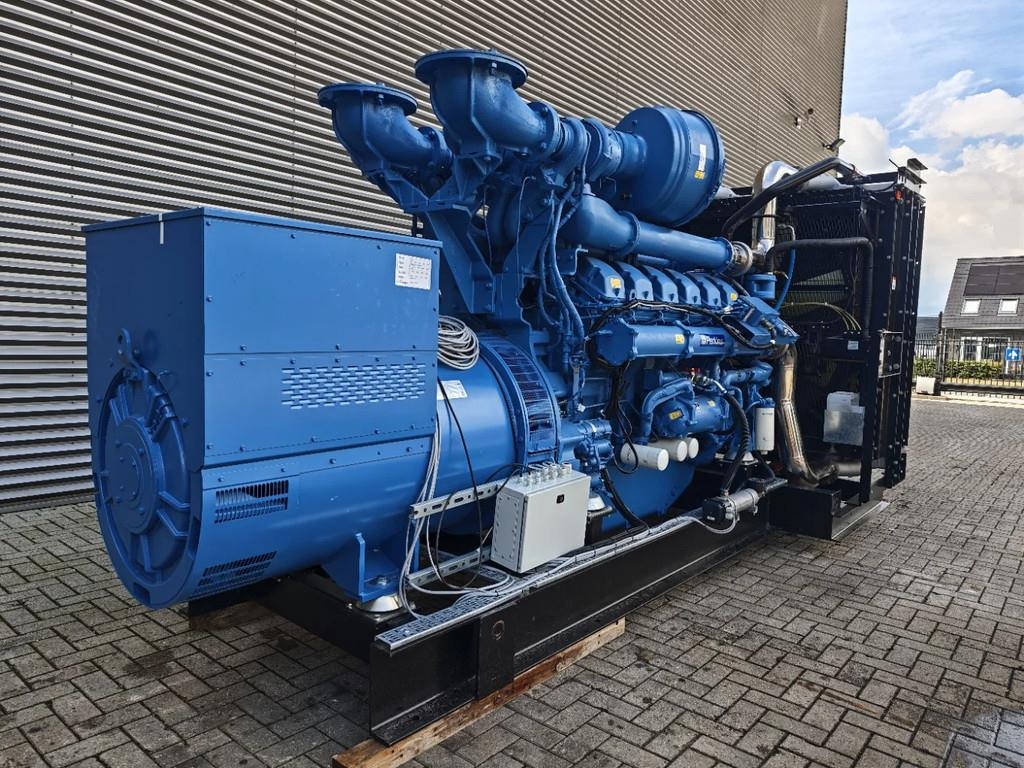 Perkins 4012-46TAG2A V12 1500 KVA Unused!
