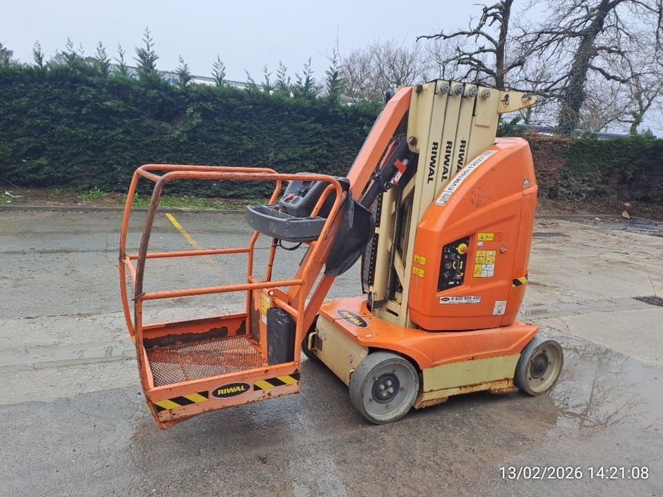 JLG T10E