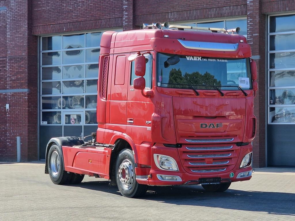 DAF XF 530 SpaceCab 4x2 - Retarder - PTO/Hydraulic - F