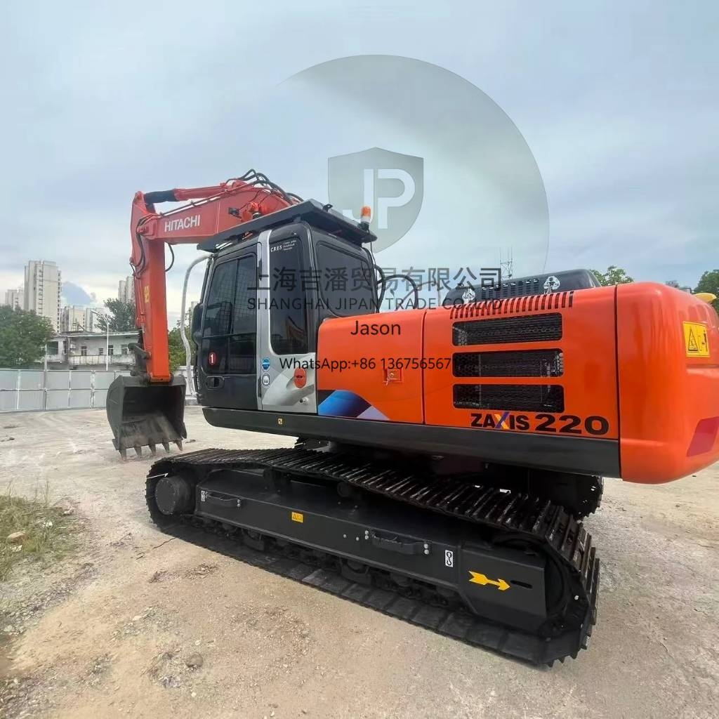 Hitachi ZX 220