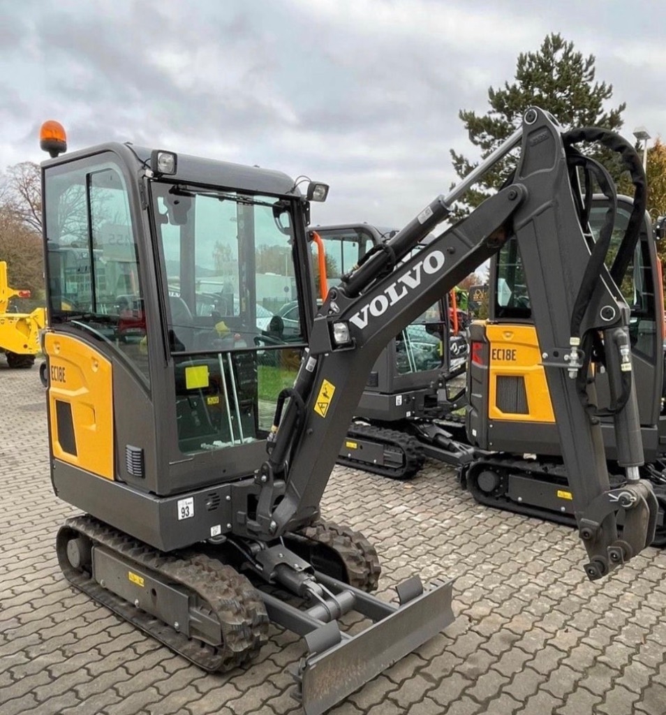 Mini-pelle Volvo EC 18 E — occasion 2026