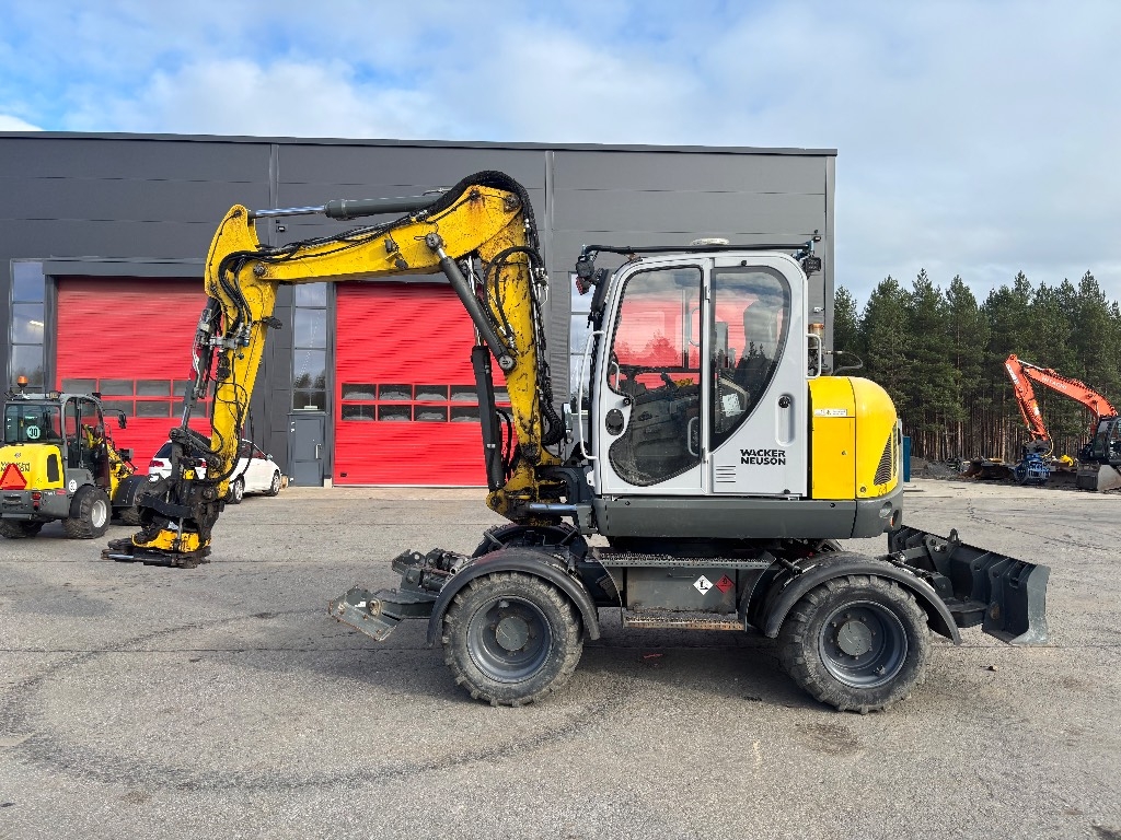 Wacker Neuson EW 100 / Engcon, Rasvari, Lämmitin