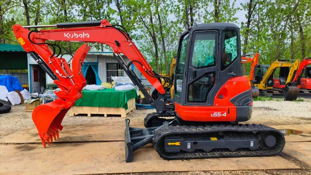 Mini-pelle Kubota U 55-4 — occasion 2024, 623 h