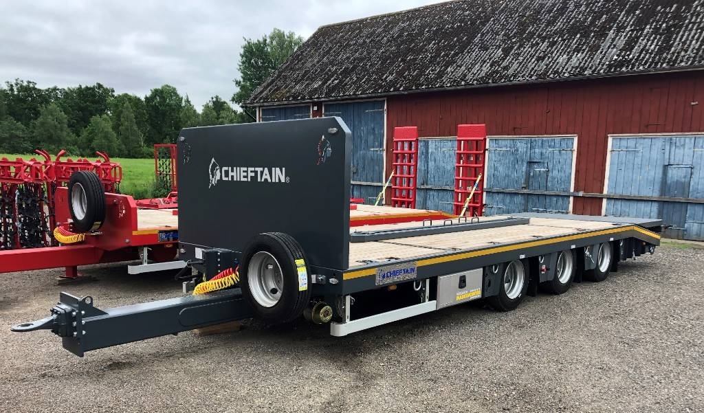 Chieftain 3-axl Allroundkärra lastbil vikbar ramp
