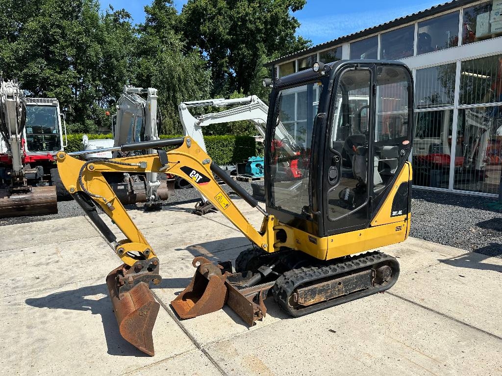 CAT 301.4 C