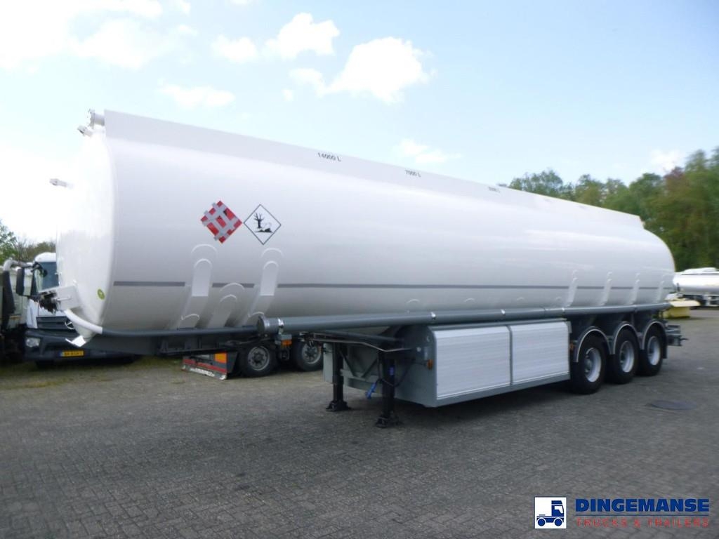 LAG Fuel tank alu 50.5 m3 / 5 comp + pump/counter
