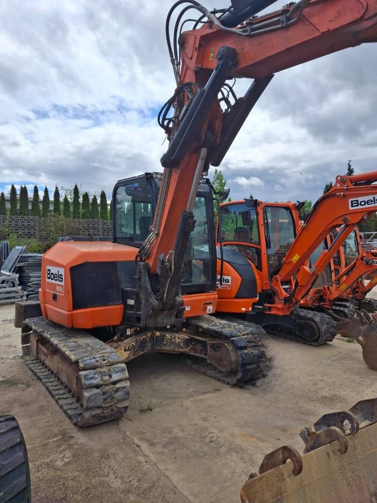 JCB 86 C-1