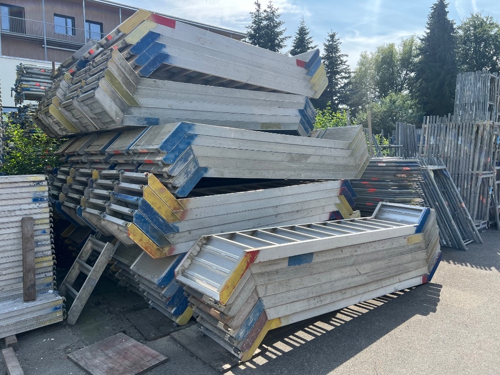 Échafaudage Layher Gerüst Gebraucht Blitz / Allround / AGS — occasion 2024