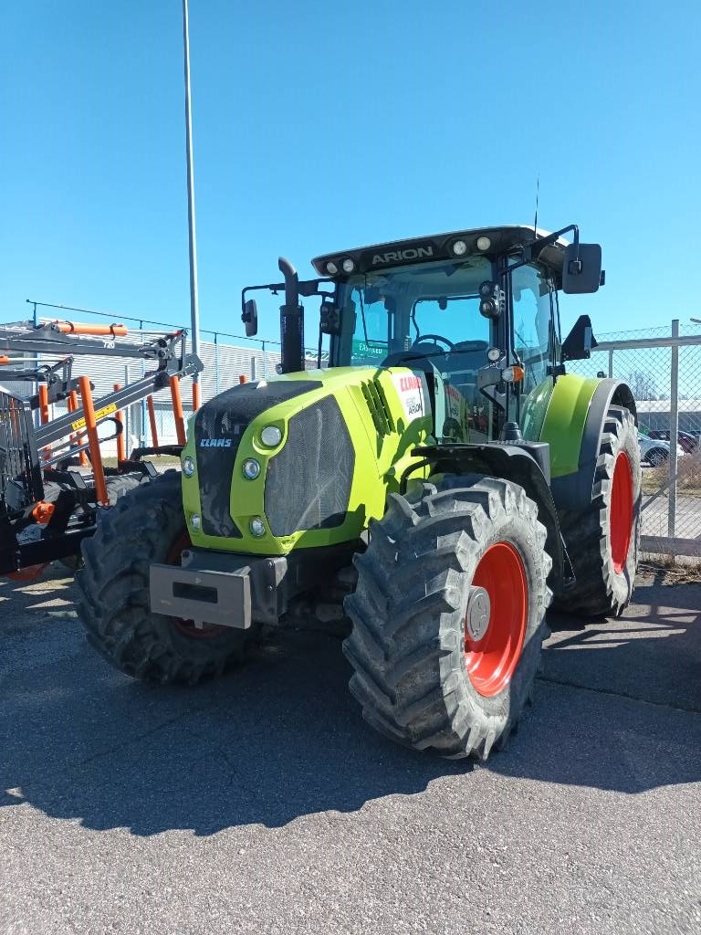 CLAAS 630 Arion