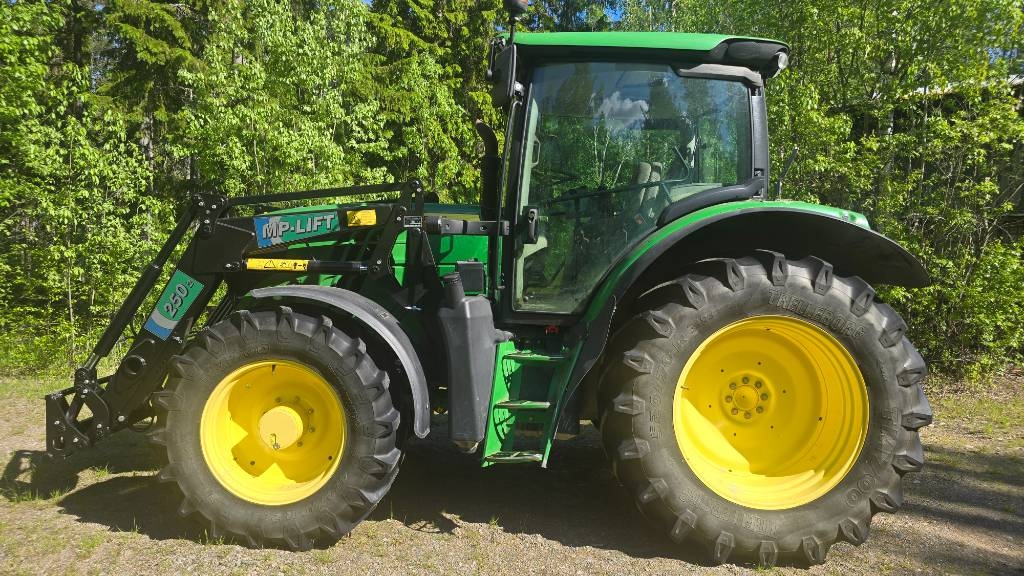 John Deere 6105 R