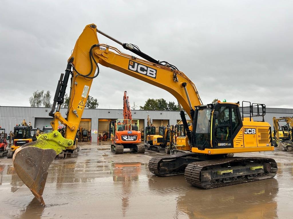 Pelle sur chenilles JCB 220 XL 4F — occasion 2020, 6 065 h