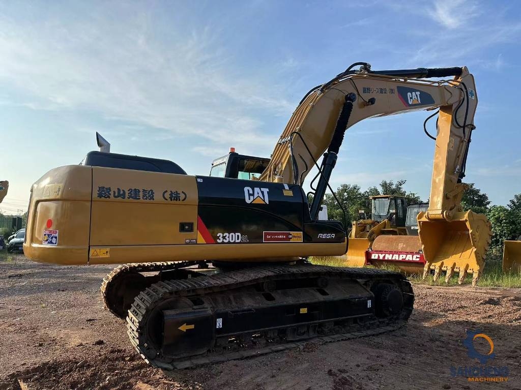 CAT 330DL
