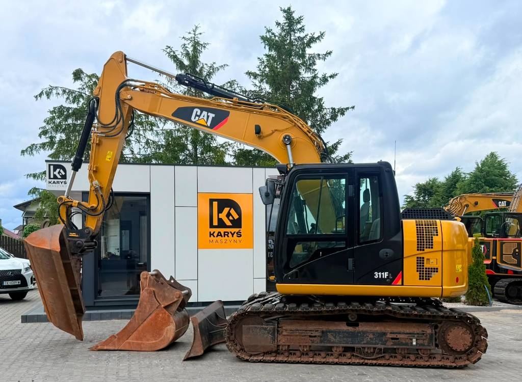 CAT 311 F LRR