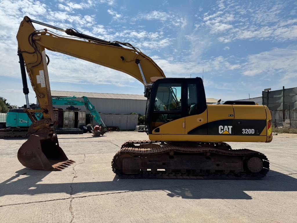 CAT 320 D L