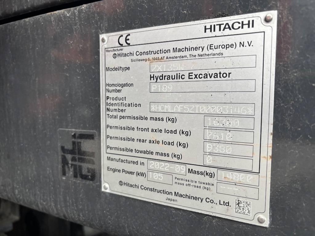 Hitachi ZX 135 W-7 / Pyörittäjä, 3 kauhaa, Rasvari, StageV kuva 10