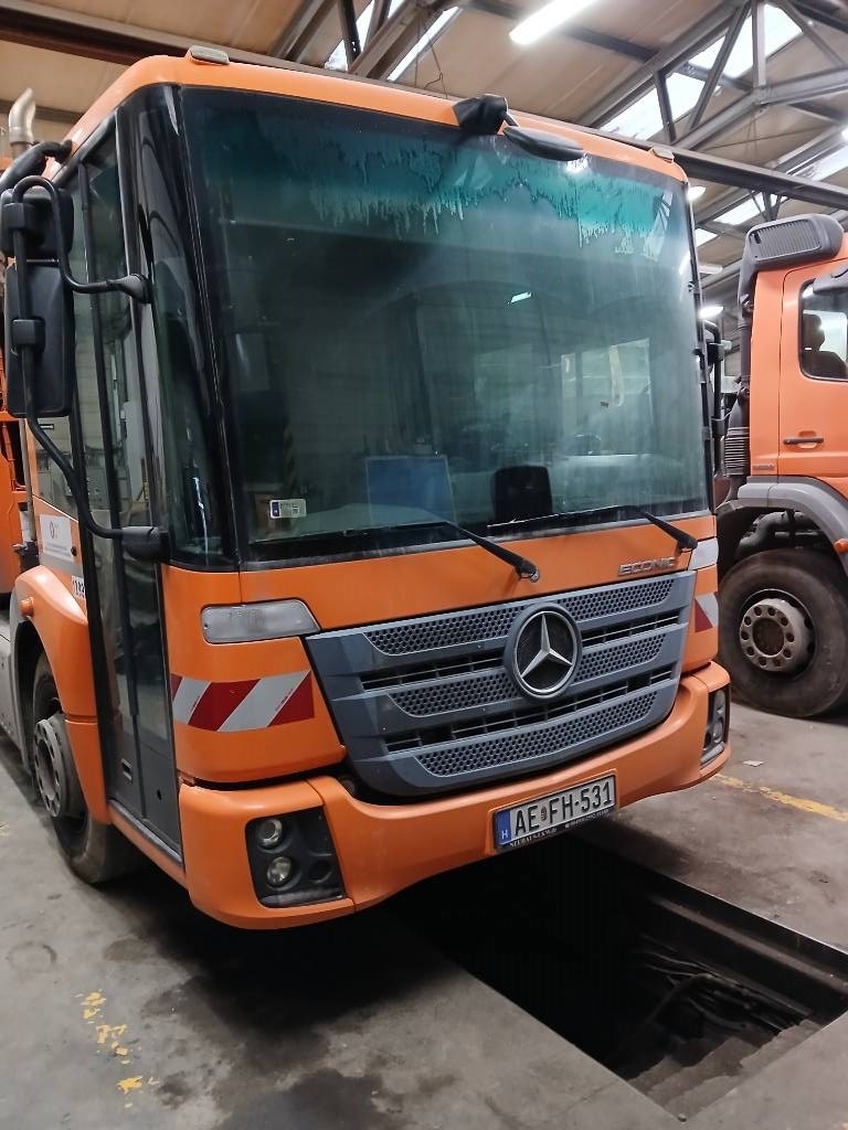 Mercedes-Benz Econic